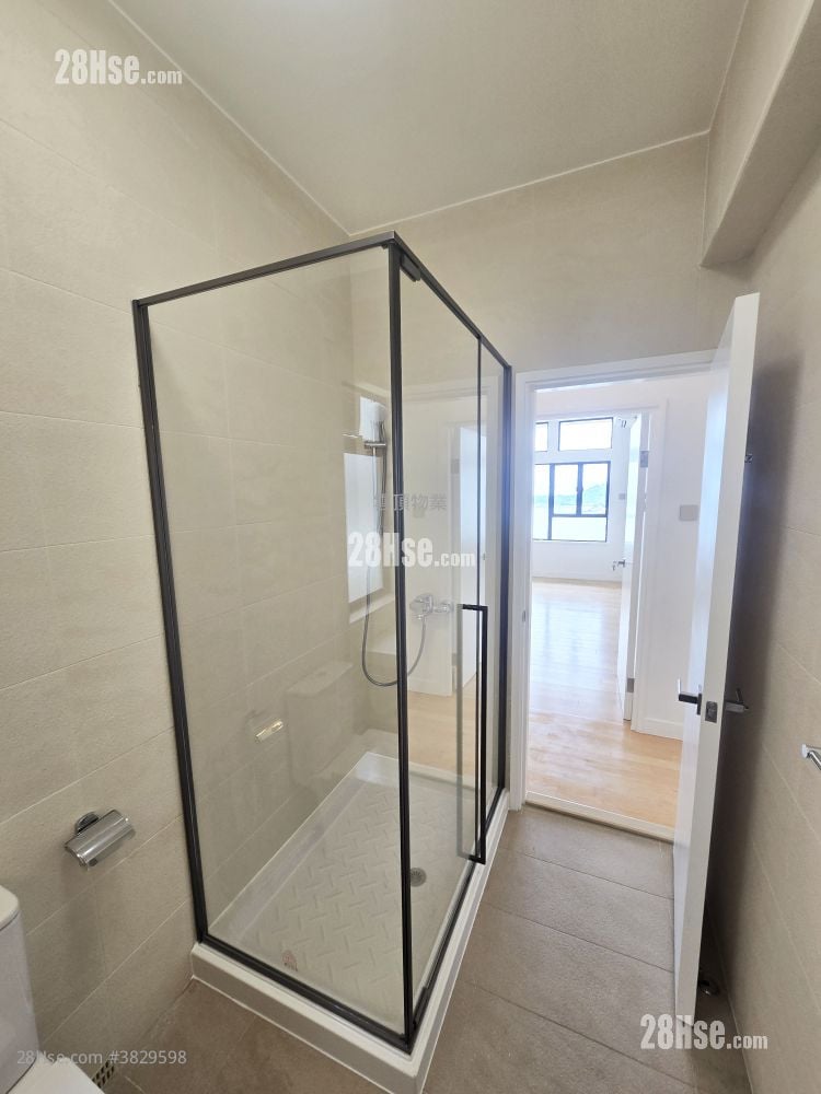 Discovery Bay Rental 3 Bedrooms , 2 Bathrooms 1,520 ft²