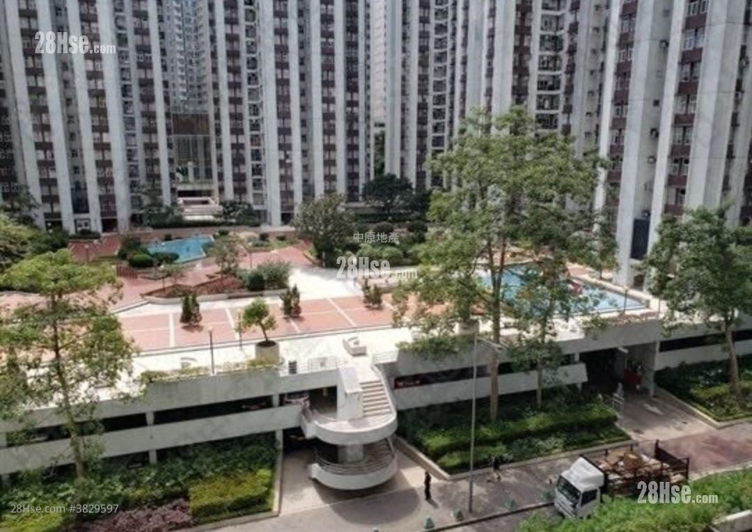 太古城 售盘 3 房 , 2 浴室 897 平方尺