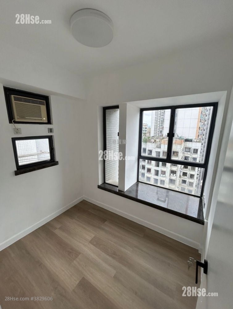 富华广场 售盘 2 房 , 1 浴室 339 平方尺