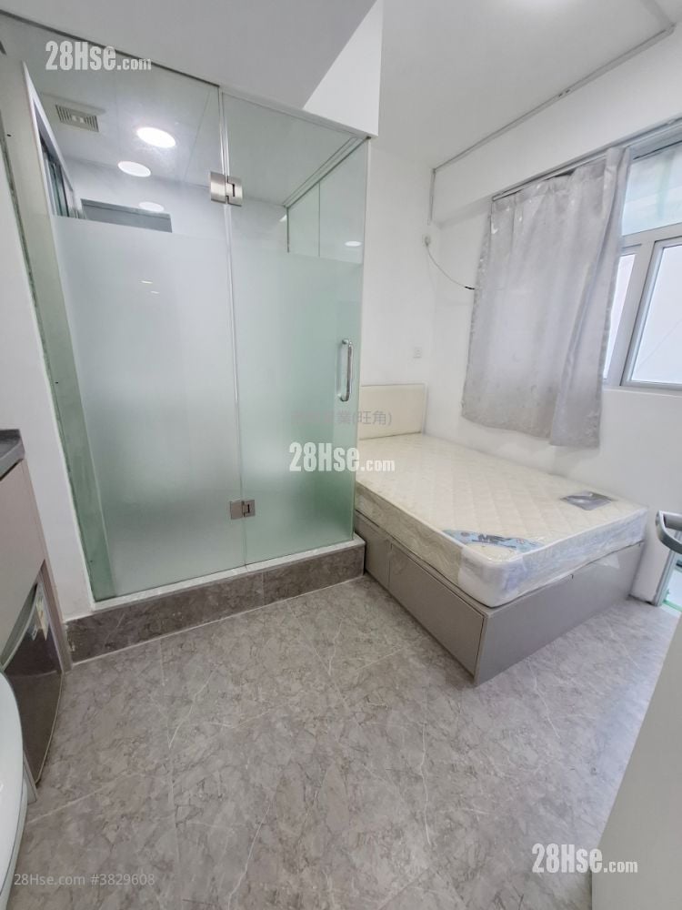 Windsor Mansion Rental Studio , 1 Bathroom 160 ft²