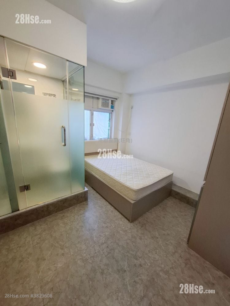 Windsor Mansion Rental Studio , 1 Bathroom 160 ft²