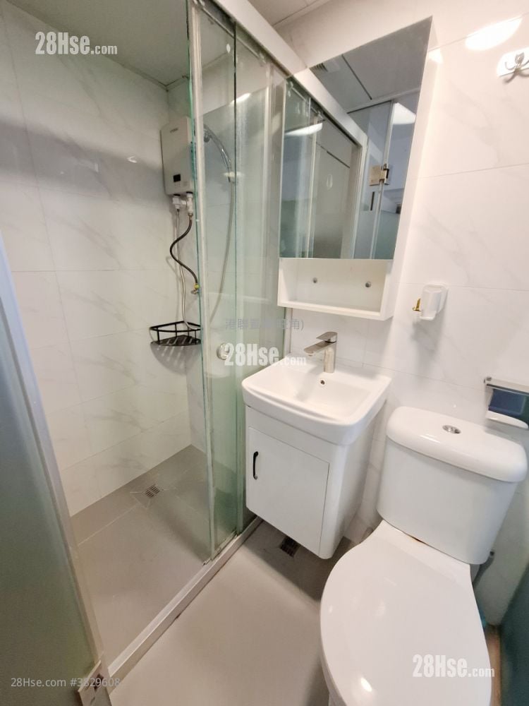 Windsor Mansion Rental Studio , 1 Bathroom 160 ft²