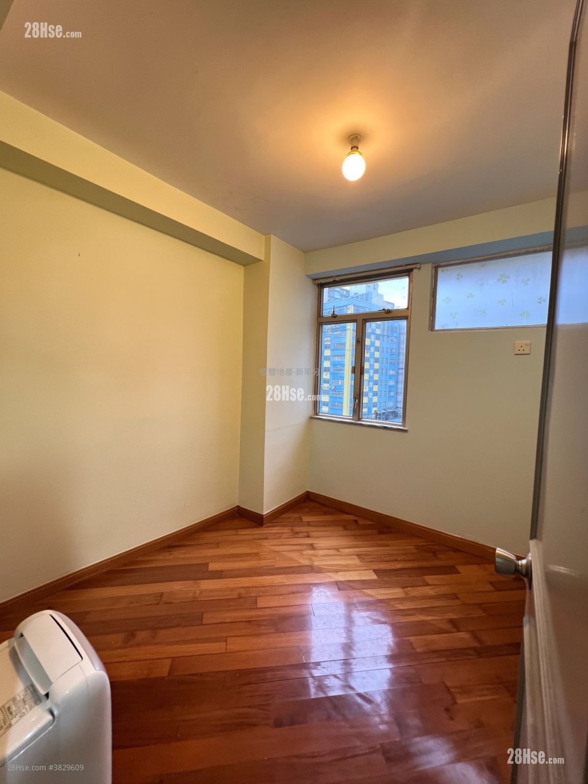 康翠台 售盘 2 房 , 1 浴室