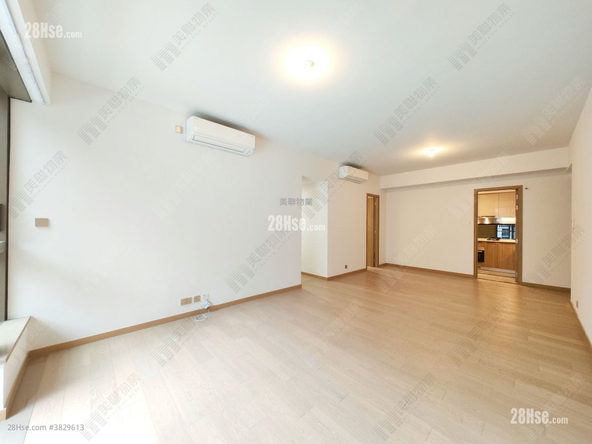 Centra Horizon Sell 3 Bedrooms 1,022 ft²