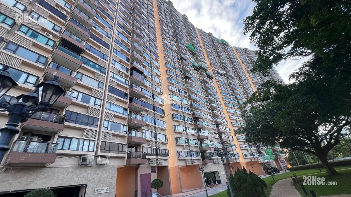 碧霞花园 售盘 3 房 , 2 浴室 1,296 平方尺