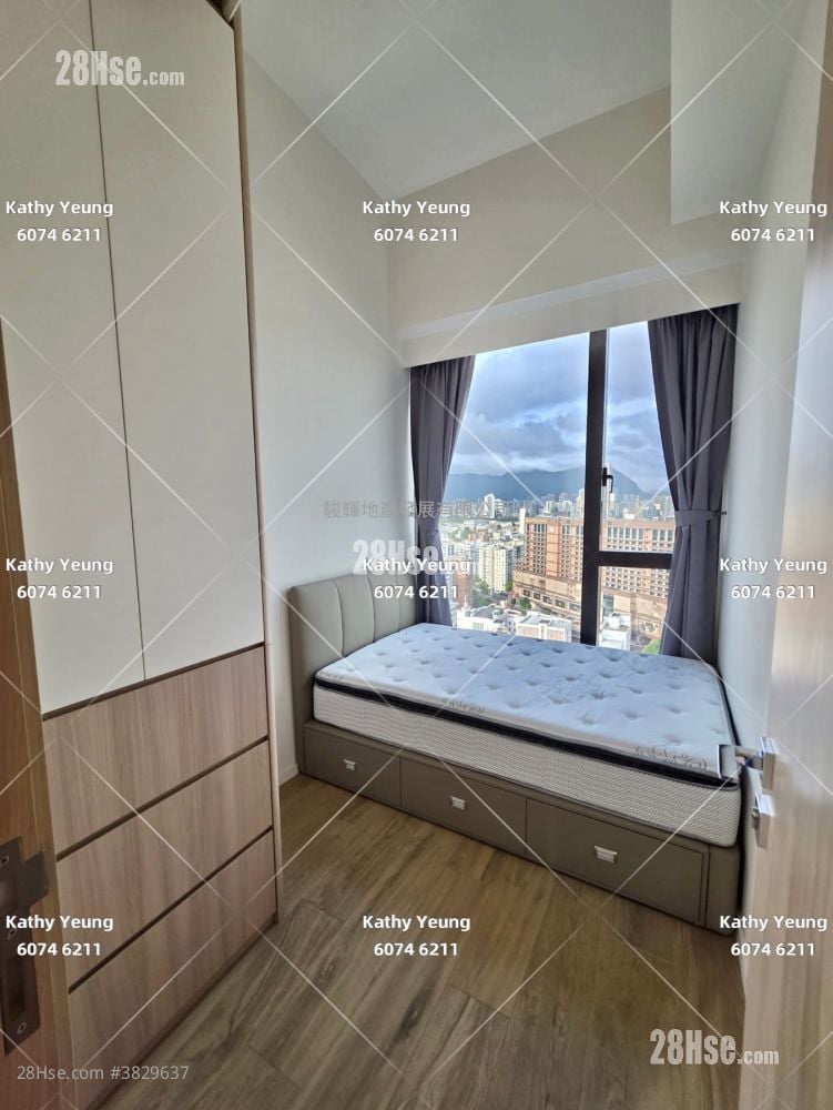 Elize Park Rental 3 Bedrooms , 1 Bathroom 438 ft²