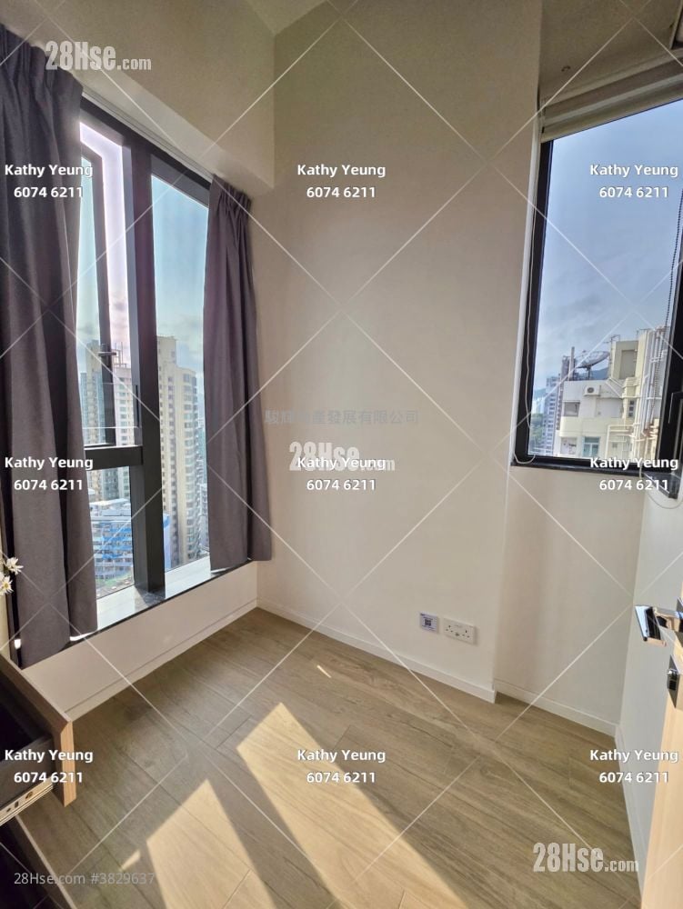 Elize Park Rental 3 Bedrooms , 1 Bathroom 438 ft²