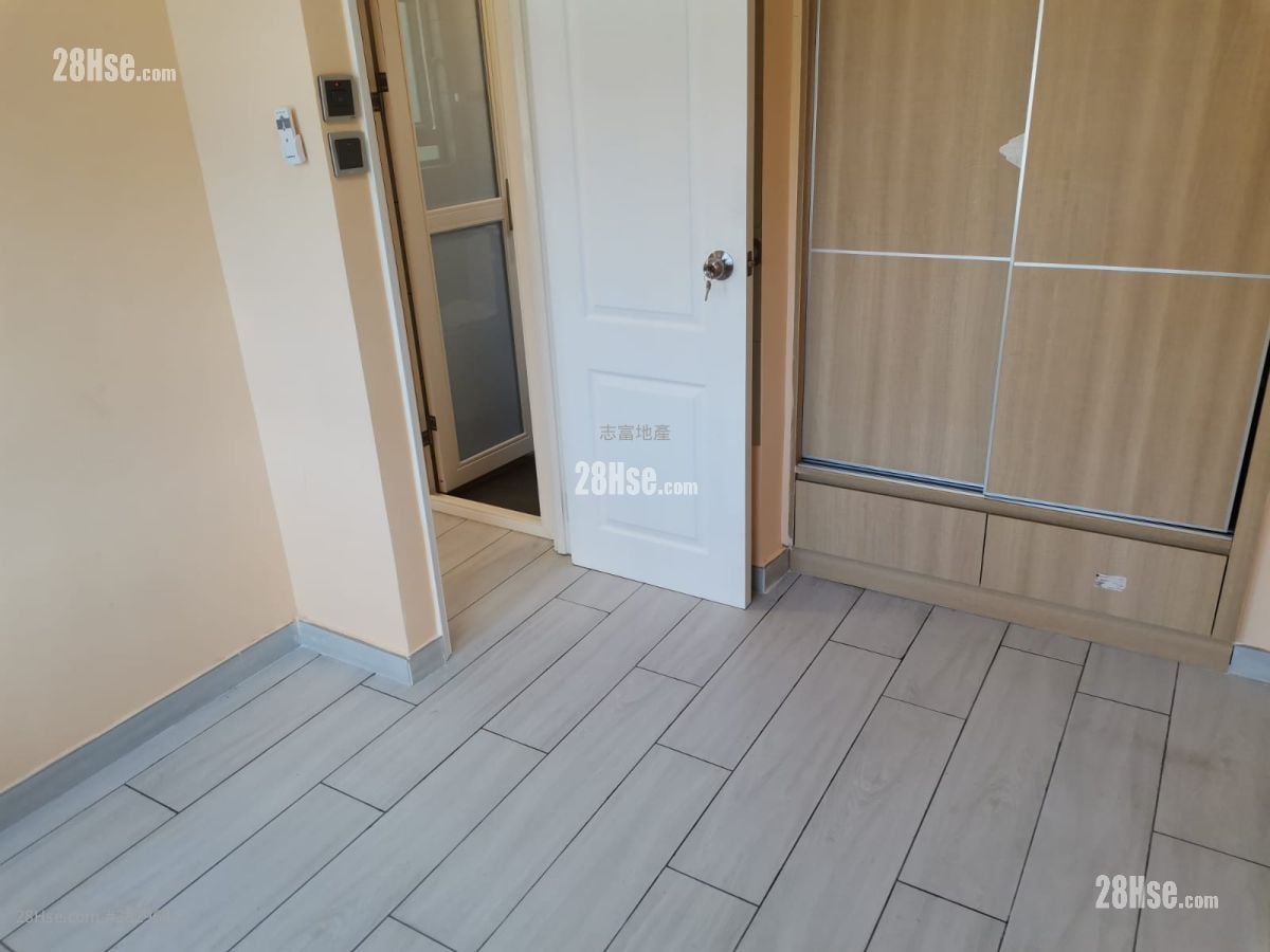 文安大廈 售盤 1 房 , 1 浴室 262 平方呎