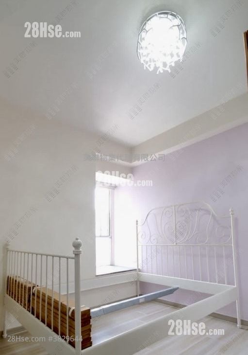 master room: Lido Garden Sell 3 Bedrooms , 1 Bathroom 657 ft²