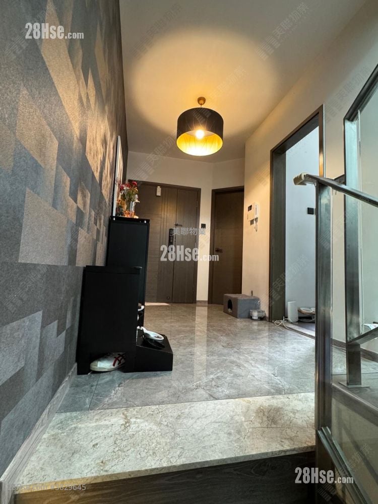 Forest Hill Sell 3 Bedrooms 1,586 ft²