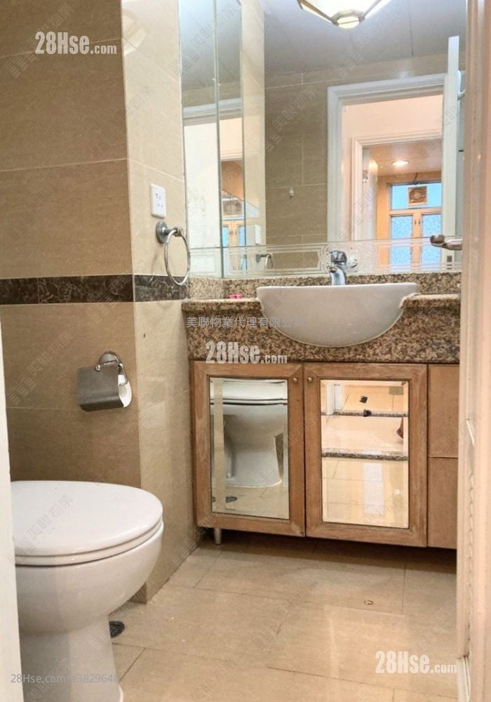 The Pacifica Sell 2 Bedrooms 441 ft²