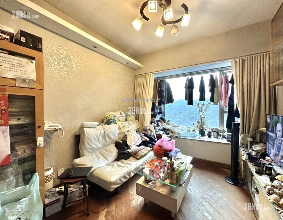 廳: 碧堤半島 售盤 2 房 , 1 浴室 524 平方呎