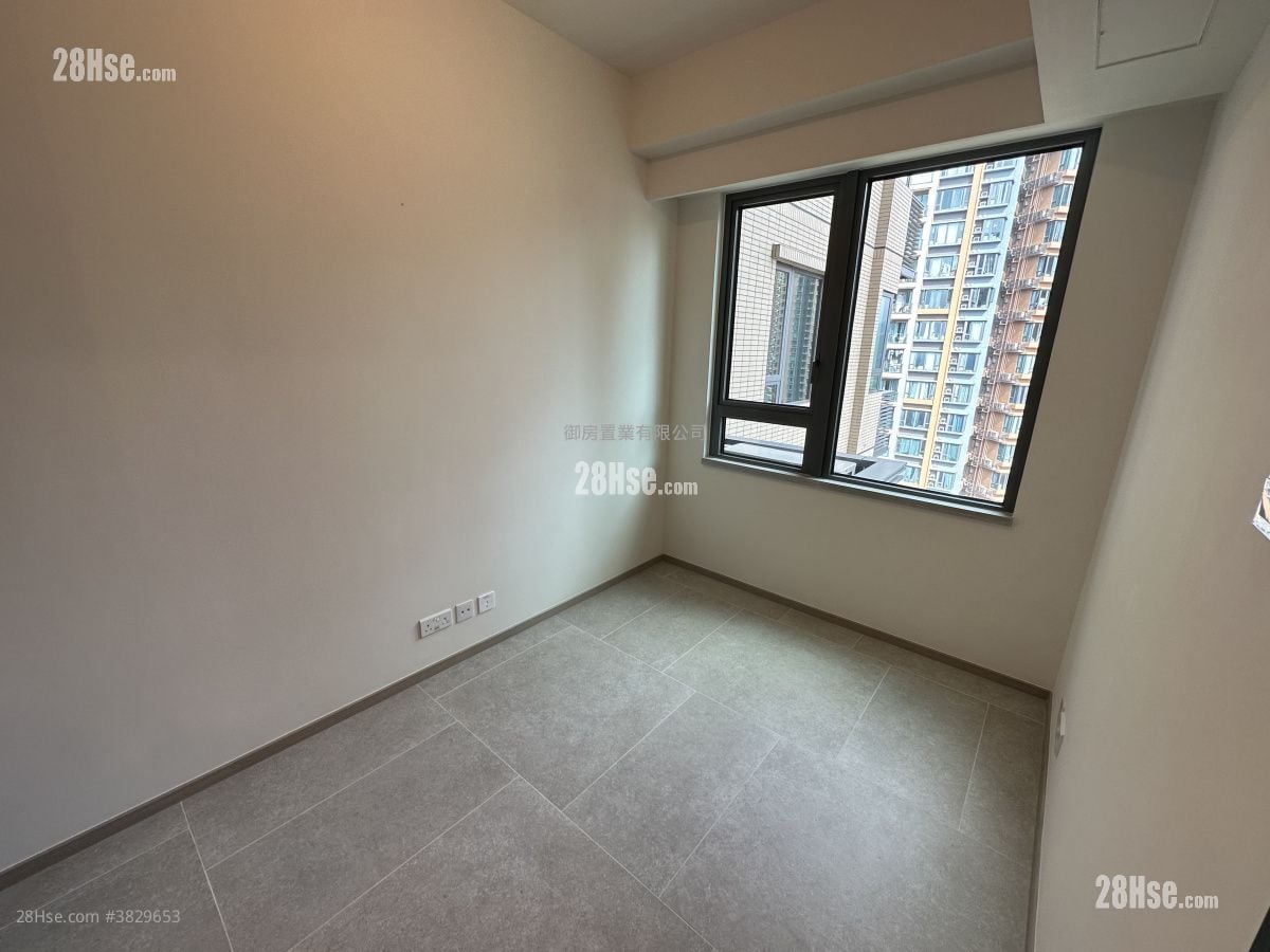 The YOHO Hub 租盤 325 平方呎