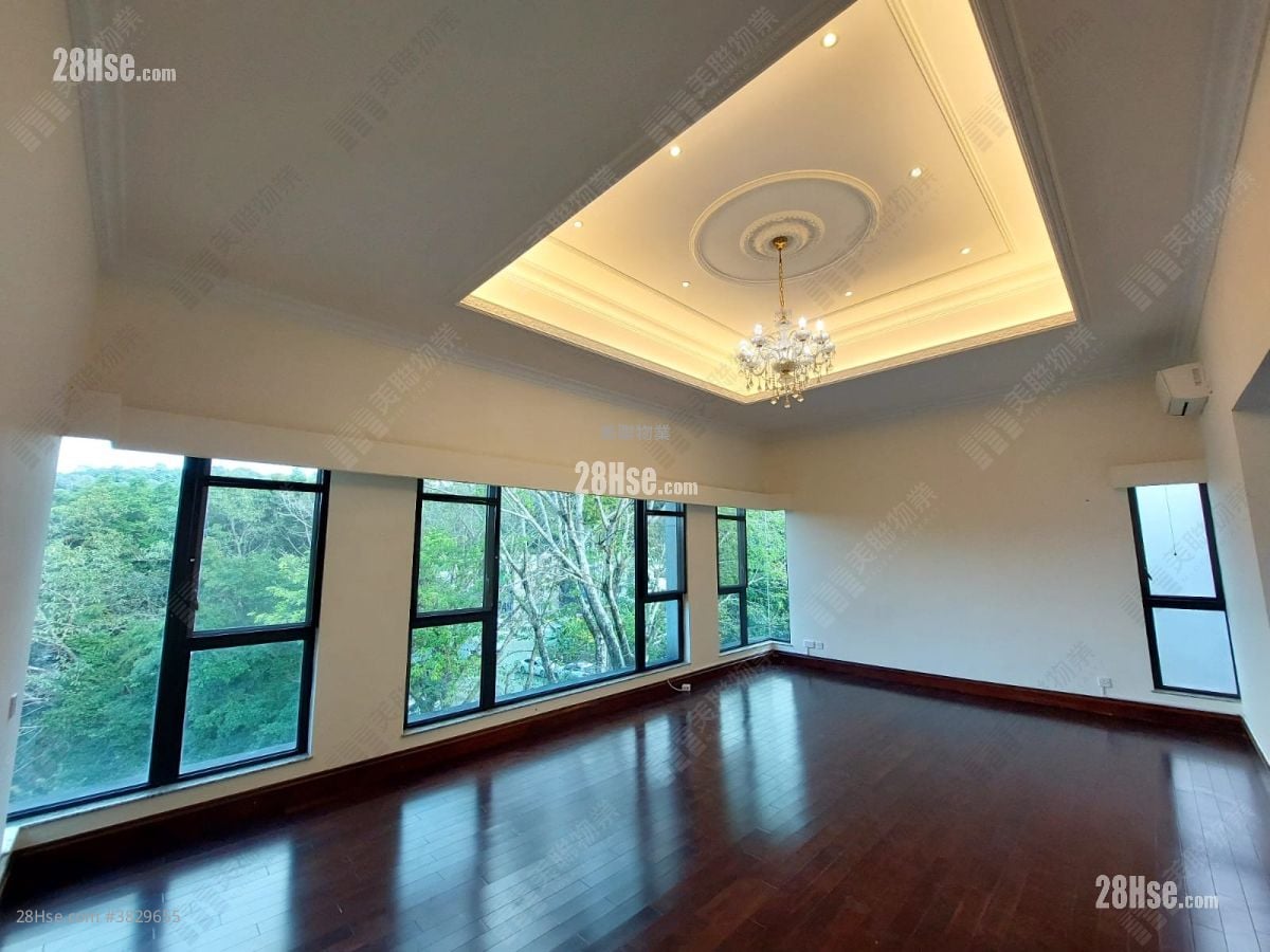 Constellation Cove Sell 3 Bedrooms 2,216 ft²