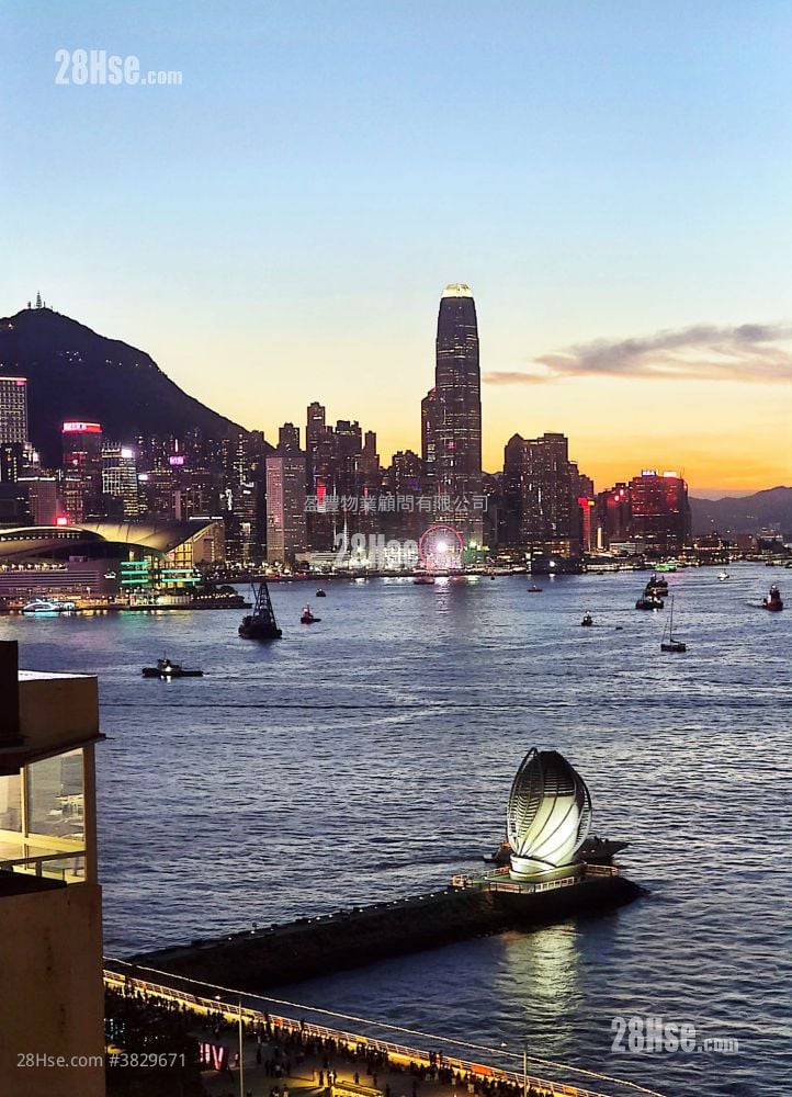 Harbour Heights Sell 3 Bedrooms , 2 Bathrooms 837 ft²