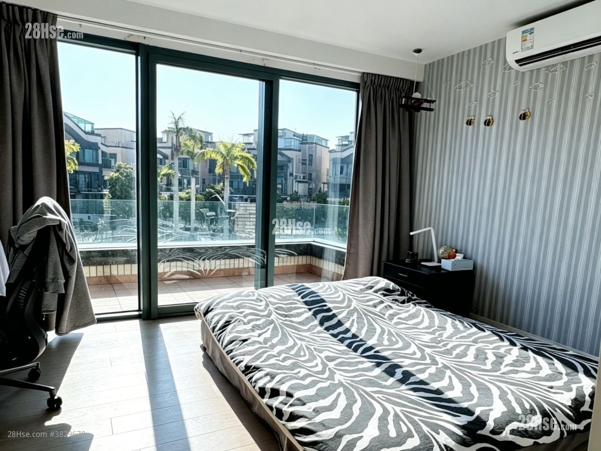 浅月湾 售盘 3 房 2,328 平方尺