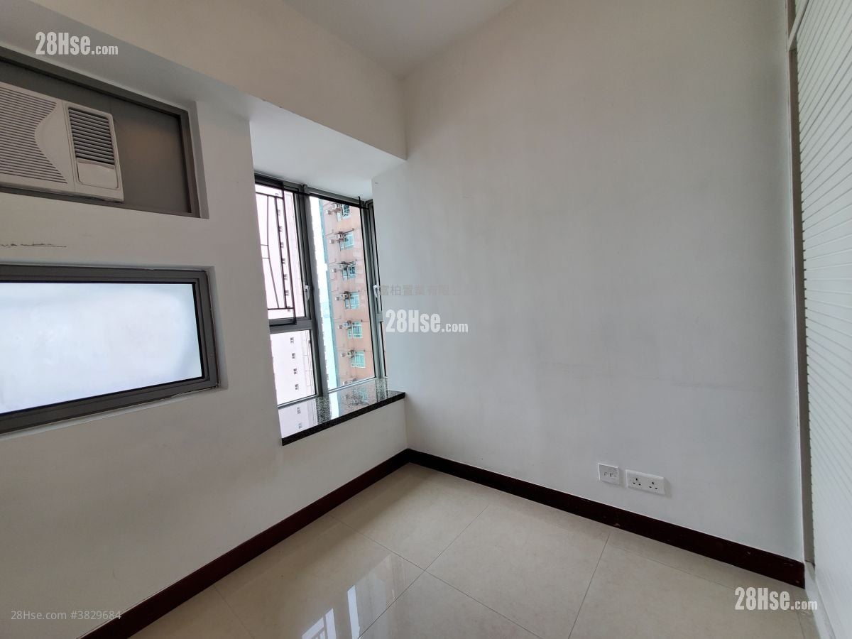 The Merton Rental 3 Bedrooms , 1 Bathroom 619 ft²