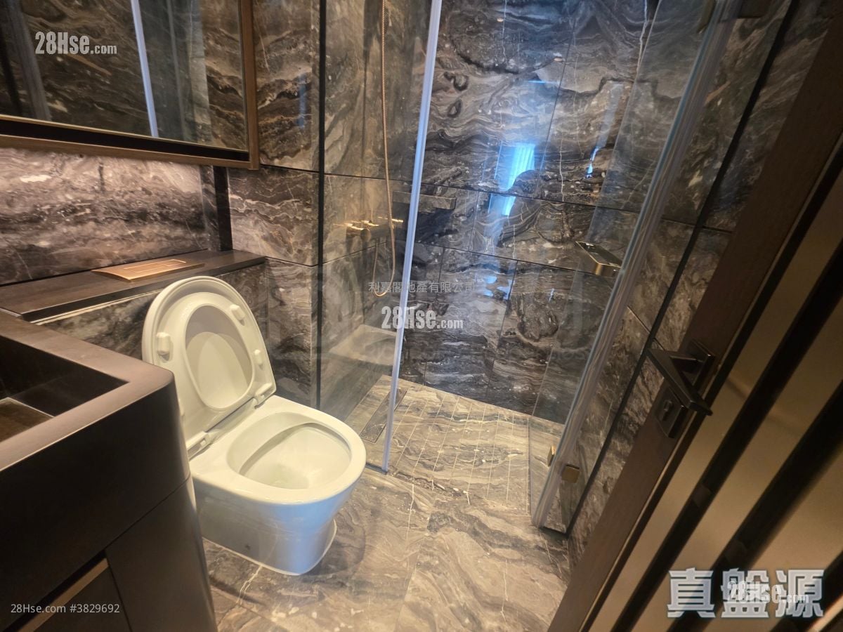 The Knightsbridge Rental 3 Bedrooms , 3 Bathrooms 1,102 ft²