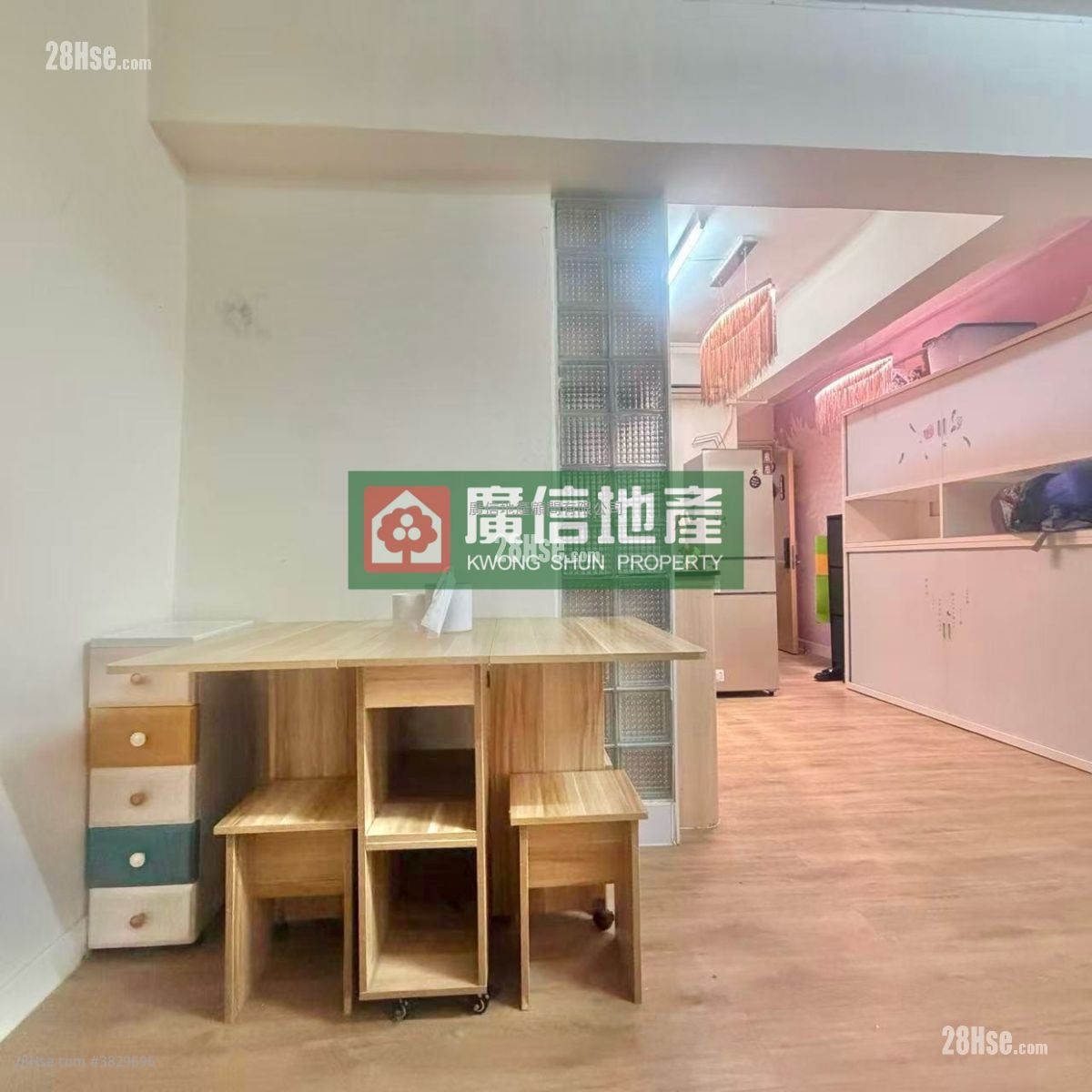 Kwok Kai Building Rental 2 Bedrooms , 1 Bathroom 440 ft²