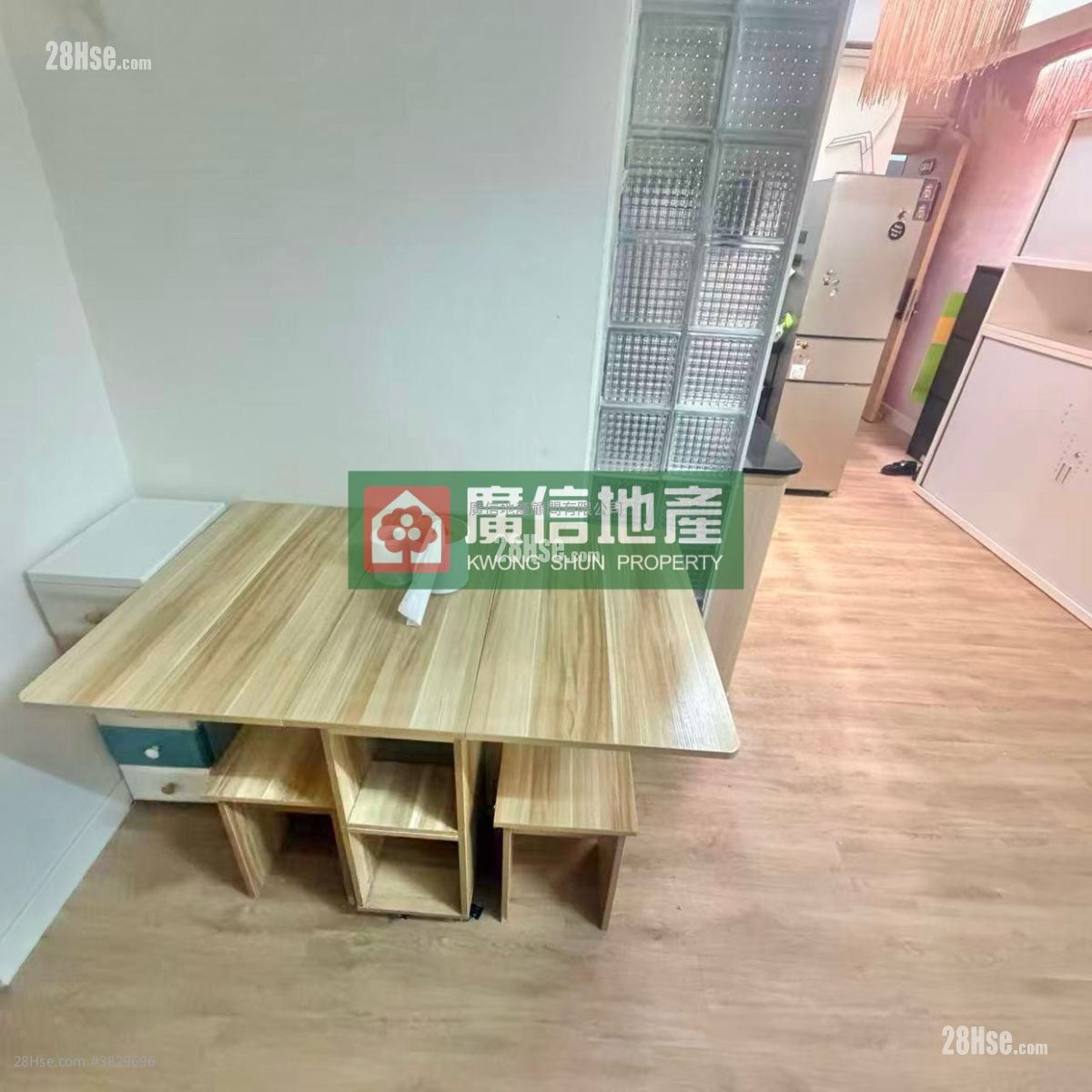 Kwok Kai Building Rental 2 Bedrooms , 1 Bathroom 440 ft²