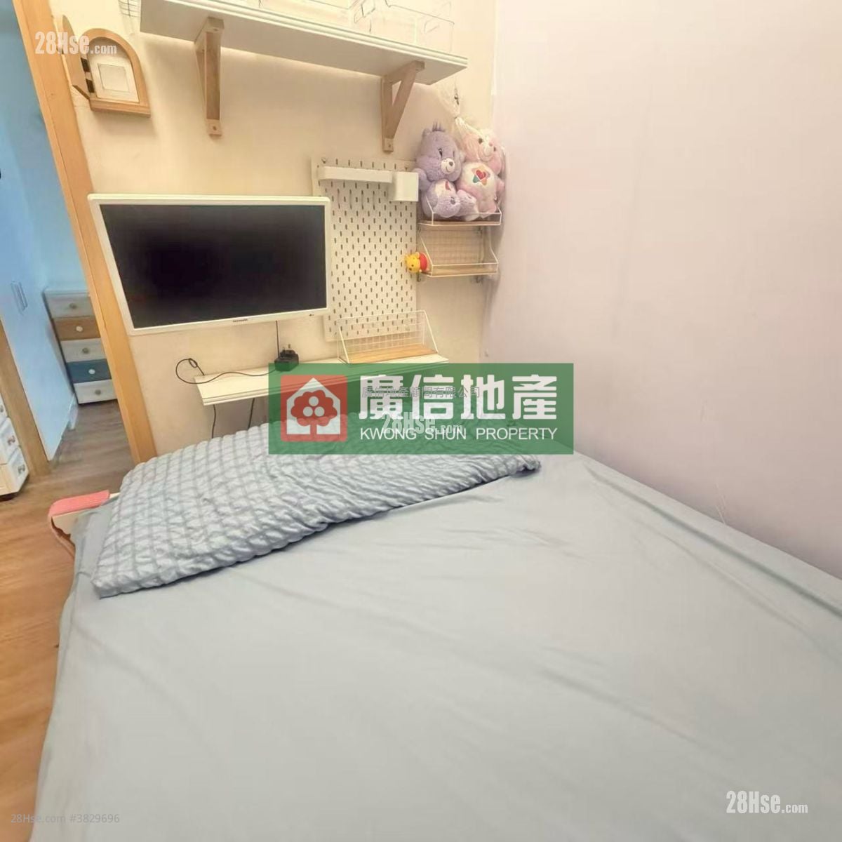 Kwok Kai Building Rental 2 Bedrooms , 1 Bathroom 440 ft²