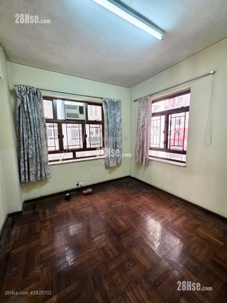Causeway Bay Mansion Sell 3 Bedrooms , 2 Bathrooms 848 ft²