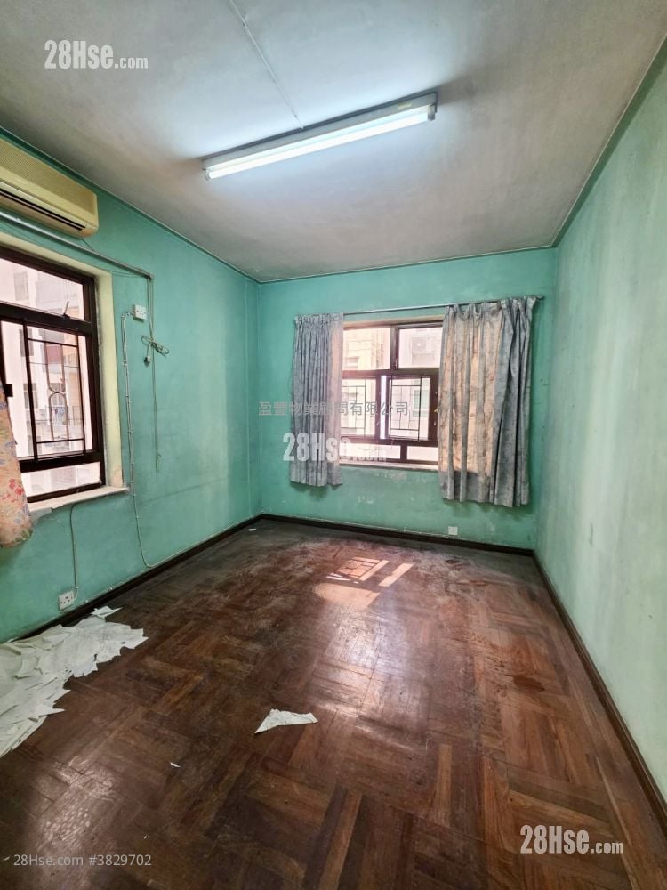 Causeway Bay Mansion Sell 3 Bedrooms , 2 Bathrooms 848 ft²