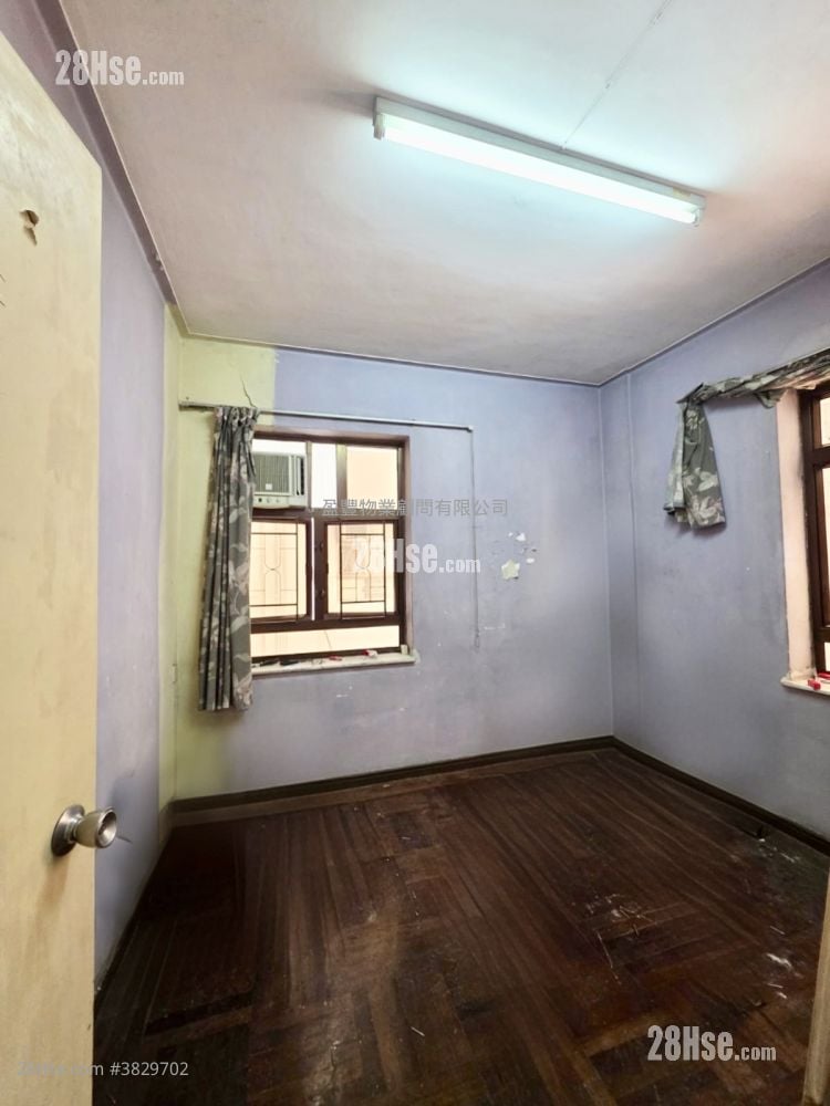 Causeway Bay Mansion Sell 3 Bedrooms , 2 Bathrooms 848 ft²