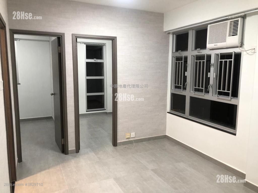 欣翠花园 售盘 2 房 378 平方尺