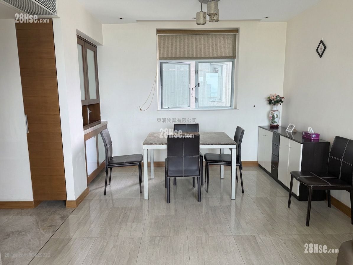 藍天海岸 售盤 3 房 , 2 浴室 804 平方呎