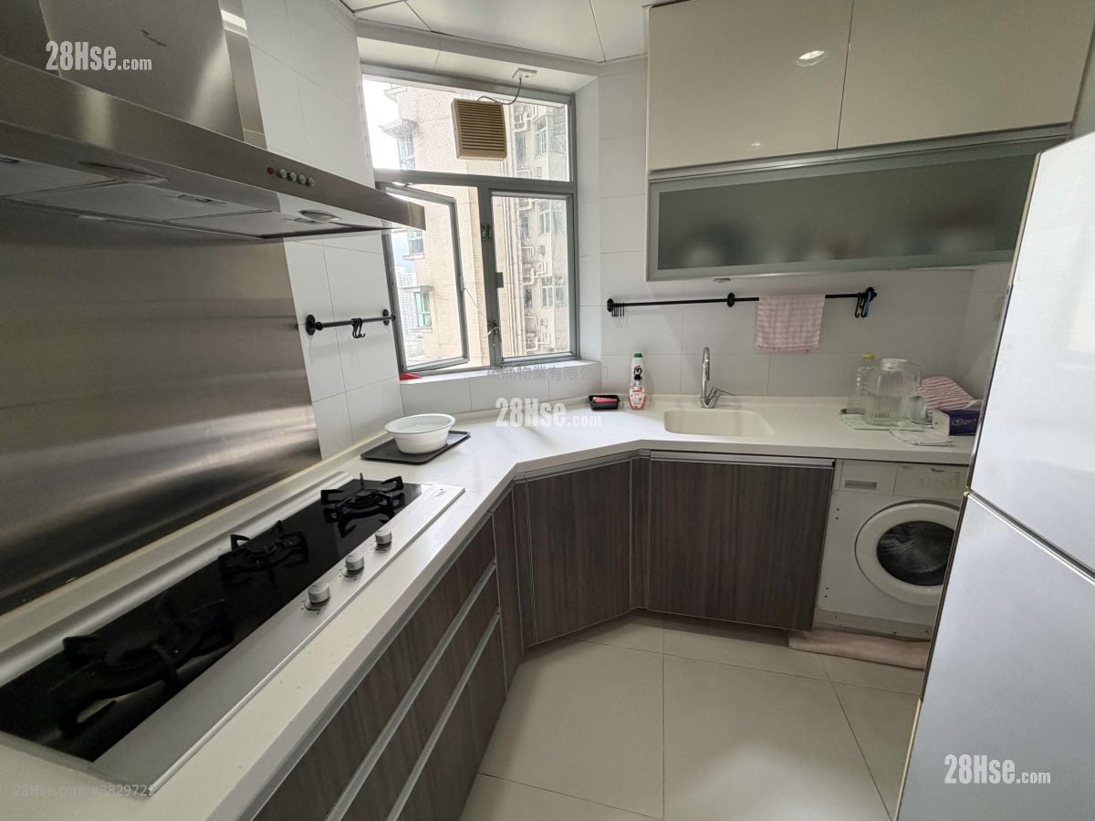 藍天海岸 售盤 3 房 , 2 浴室 804 平方呎