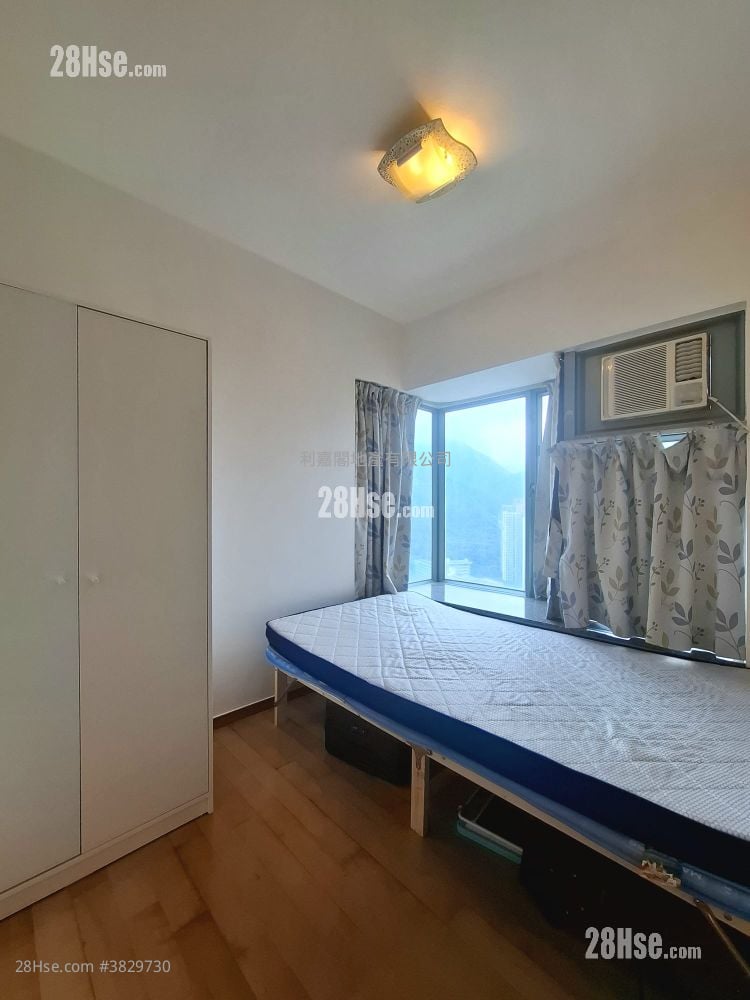 Seaview Crescent Rental 2 Bedrooms , 1 Bathroom 516 ft²