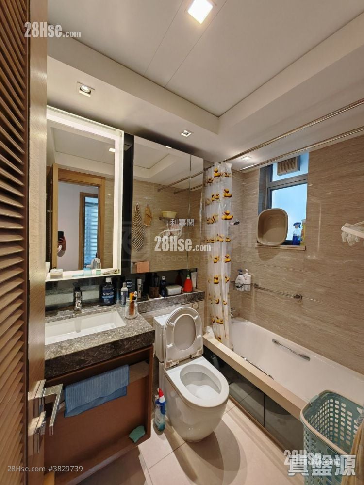 峻峦 售盘 2 房 , 1 浴室 520 平方尺