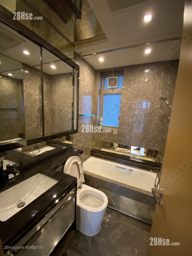 The Wings Sell 4 Bedrooms 1,391 ft²