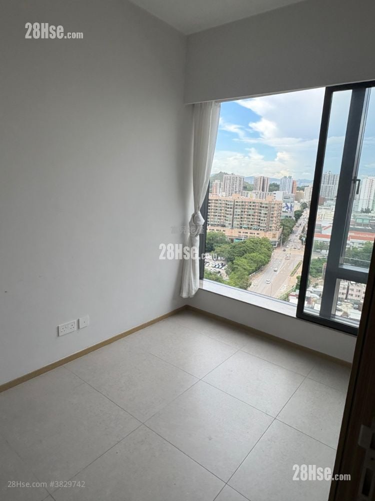 Atrium House Rental 1 Bedroom 290 ft²
