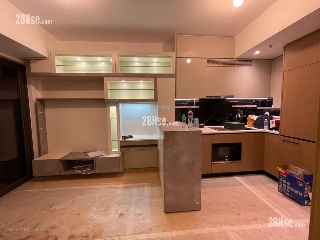 Sol City Rental 2 Bedrooms 331 ft²