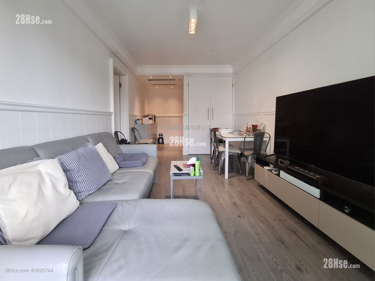 映灣園 售盤 3 房 , 2 浴室 749 平方呎