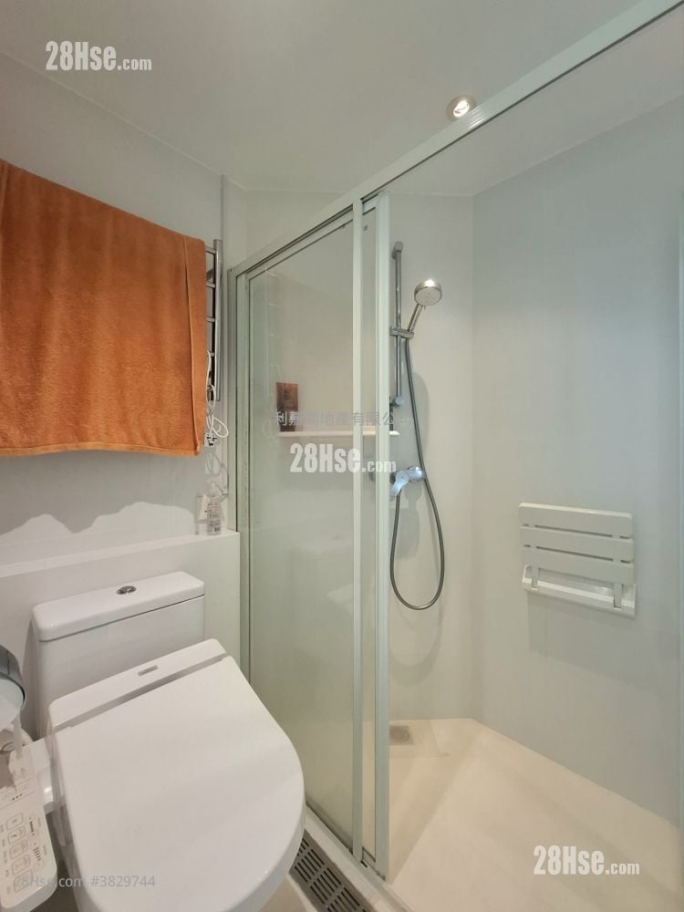 映灣園 售盤 3 房 , 2 浴室 749 平方呎