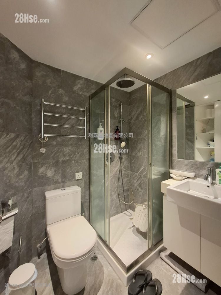 映灣園 售盤 3 房 , 2 浴室 749 平方呎