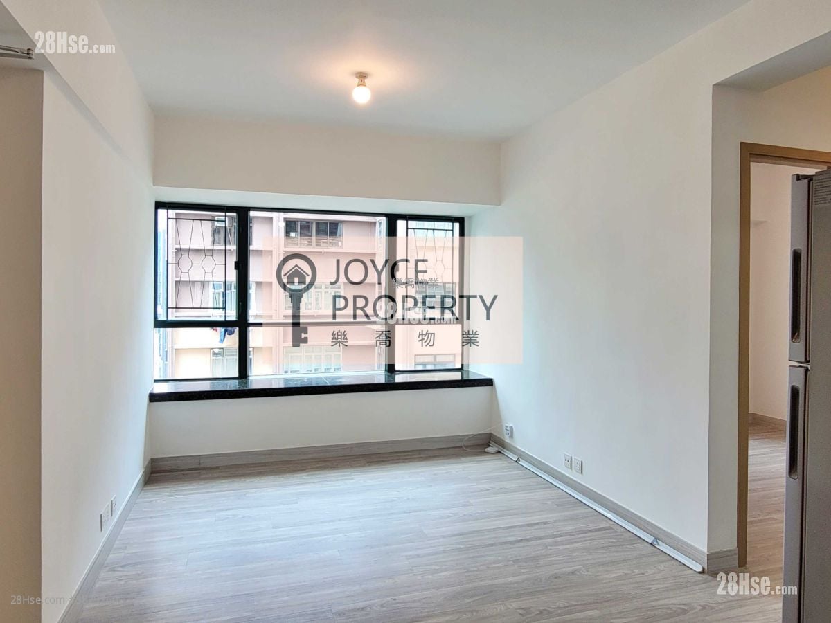 Dragon Court Rental 2 Bedrooms , 2 Bathrooms 570 ft²