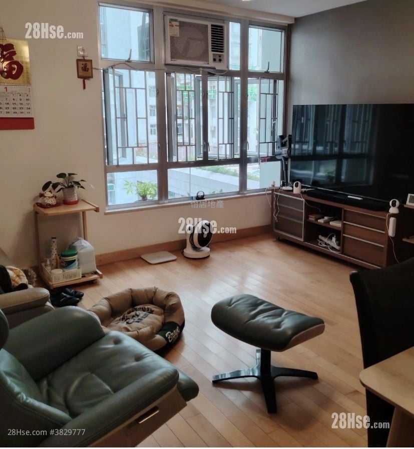 Taikoo Shing Sell 3 Bedrooms , 2 Bathrooms 723 ft²