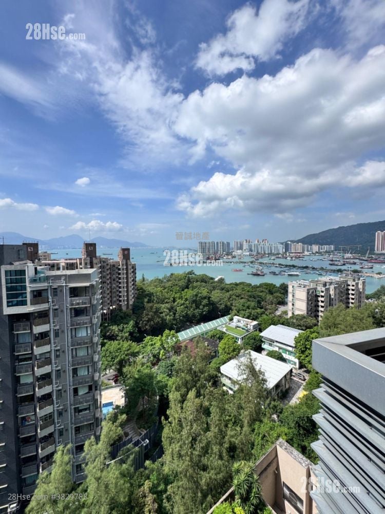 Crown By The Sea Sell 4 Bedrooms , 4 Bathrooms 2,052 ft²