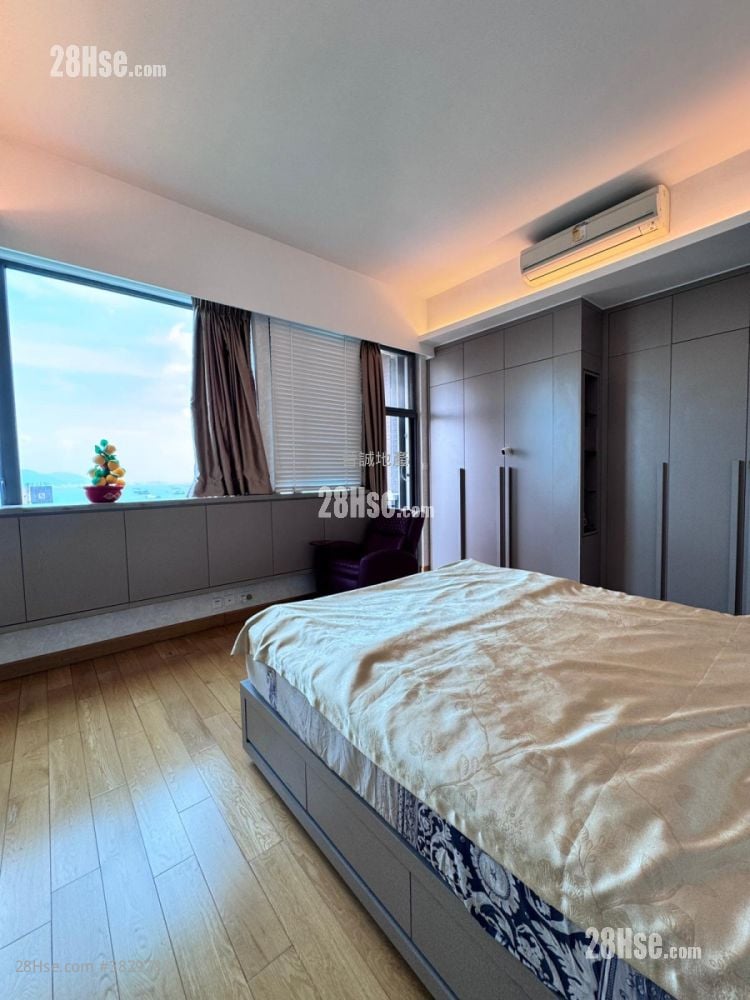 bedroom 2: Crown By The Sea Sell 4 Bedrooms , 4 Bathrooms 2,052 ft²