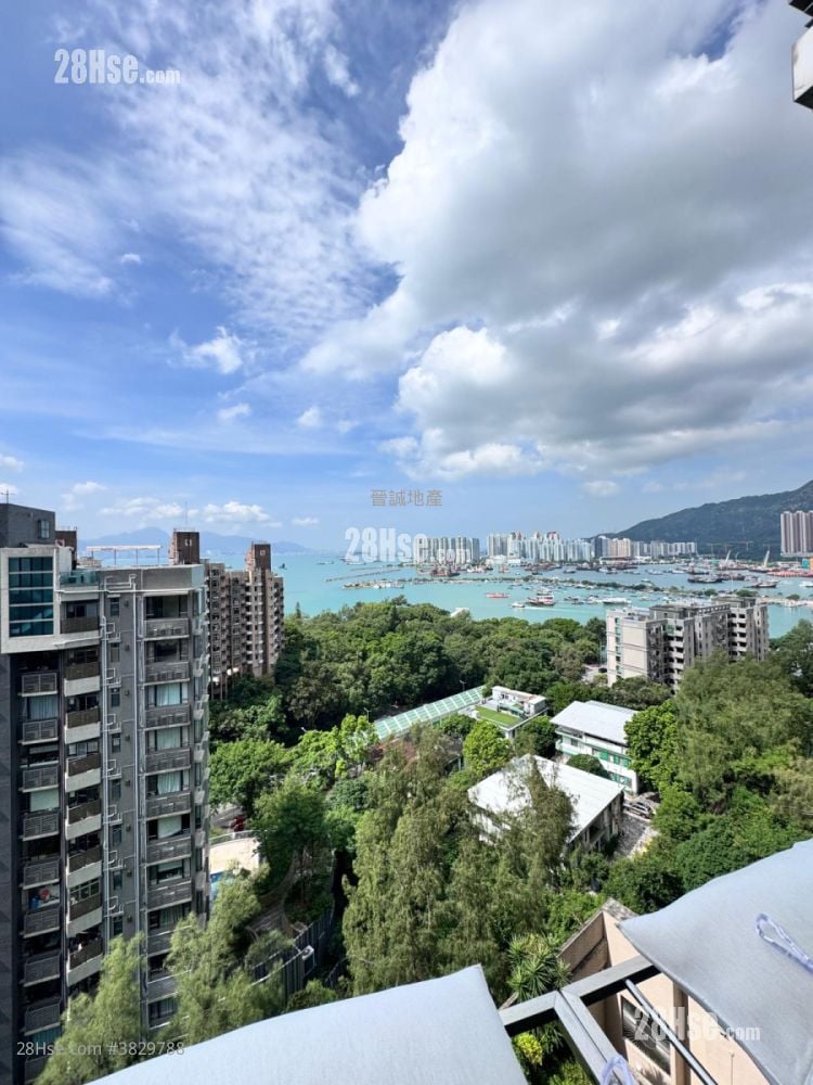 Crown By The Sea Sell 4 Bedrooms , 4 Bathrooms 2,052 ft²