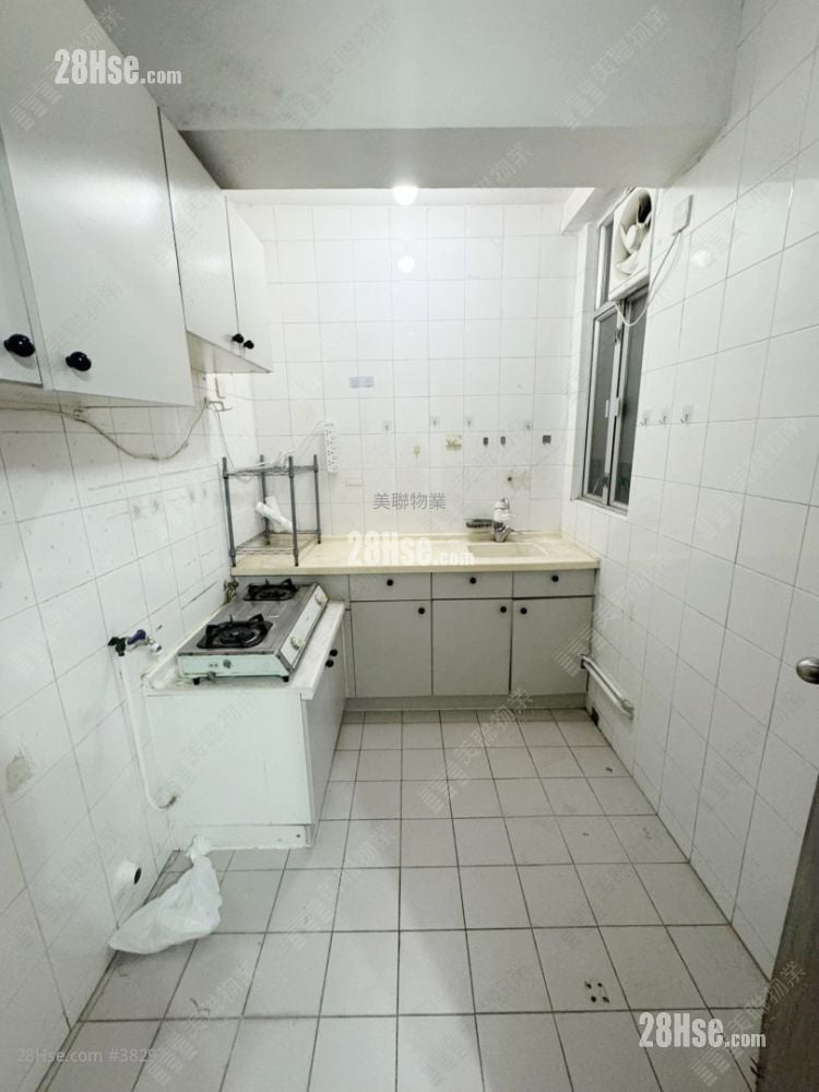 Cheerful Park Sell 2 Bedrooms , 1 Bathroom 378 ft²