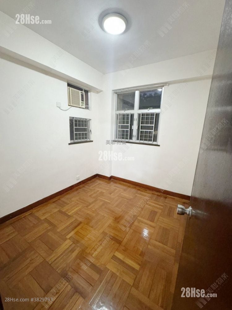 Cheerful Park Sell 2 Bedrooms , 1 Bathroom 378 ft²
