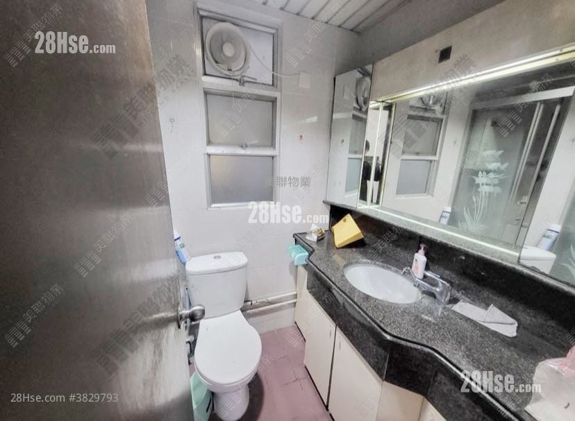 Cheerful Park Sell 2 Bedrooms , 1 Bathroom 378 ft²