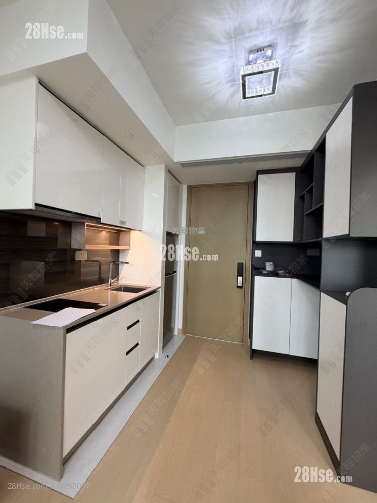 K. Summit Rental 1 Bedroom , 1 Bathroom 293 ft²
