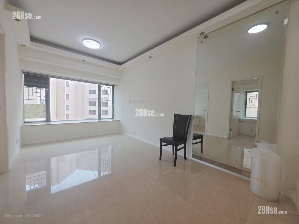 Rambler Crest Sell 2 Bedrooms , 1 Bathroom 451 ft²