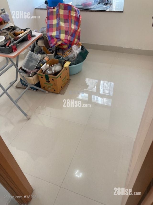 Ho Shun King Building Rental 2 Bedrooms , 1 Bathroom 358 ft²